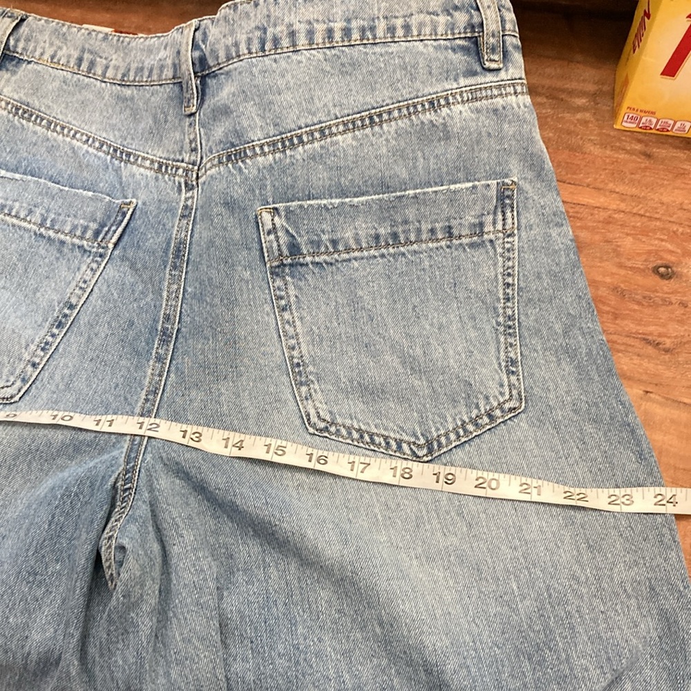 CHELSEA & VIOLET HIGH RISE ,WIDE LEG RAW HEM ,SKATER JEANS GRP 073 V5175C00 - Picture 9 of 11